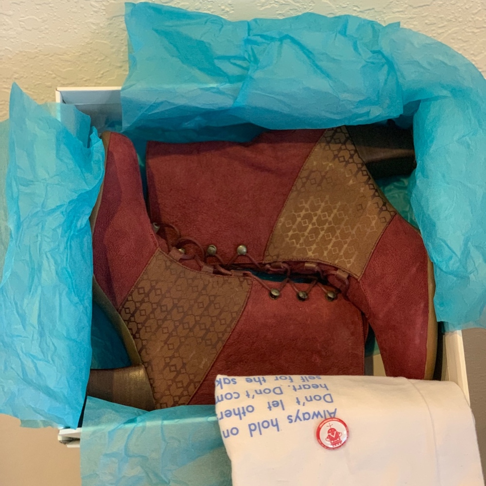 Fluevog  MARIETTA (NEW) - Picture 2 of 5